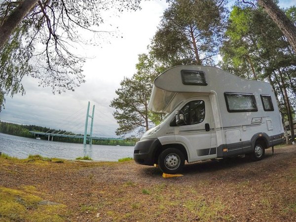 Quels sont les campings agréés Vacaf en France proposant des hébergements ?
