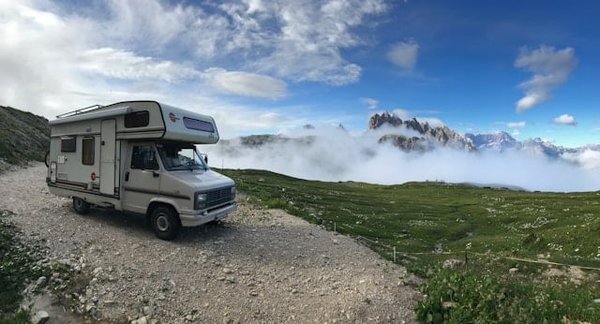 Guide ultime pour une balade inoubliable en camping-car dans les Alpes de Haute-Provence
